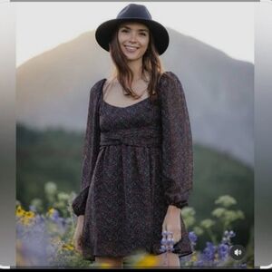 O.P.T West Paisley Print Mini Dress Anthropologie Womens Sz M LS Squareneck EUC